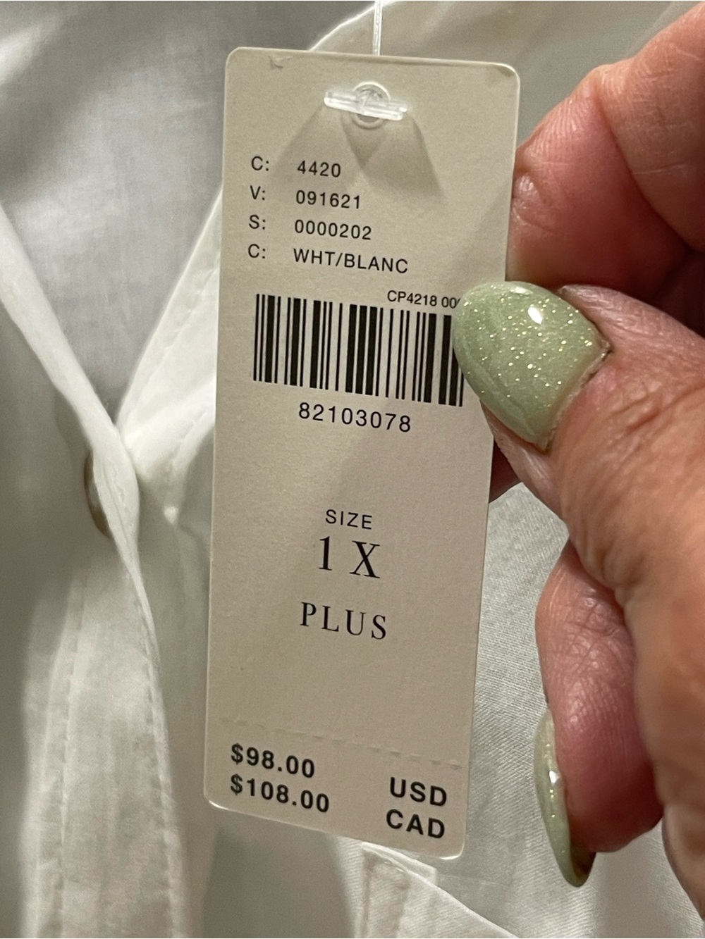Oversized White Button-Up Shirt - Picture 2 of 7